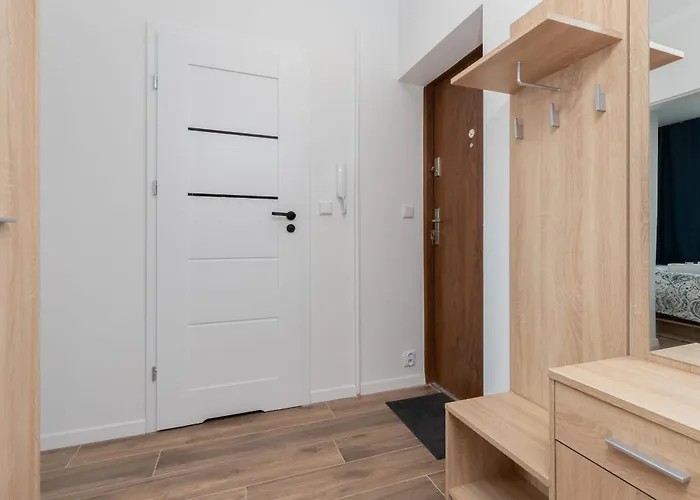 Park De Gaulle Gdansk Wrzeszcz By Renters *